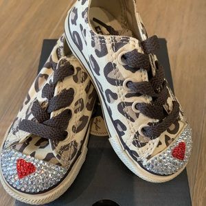 Infant size 6 Swarovski heart/leopard converse!
